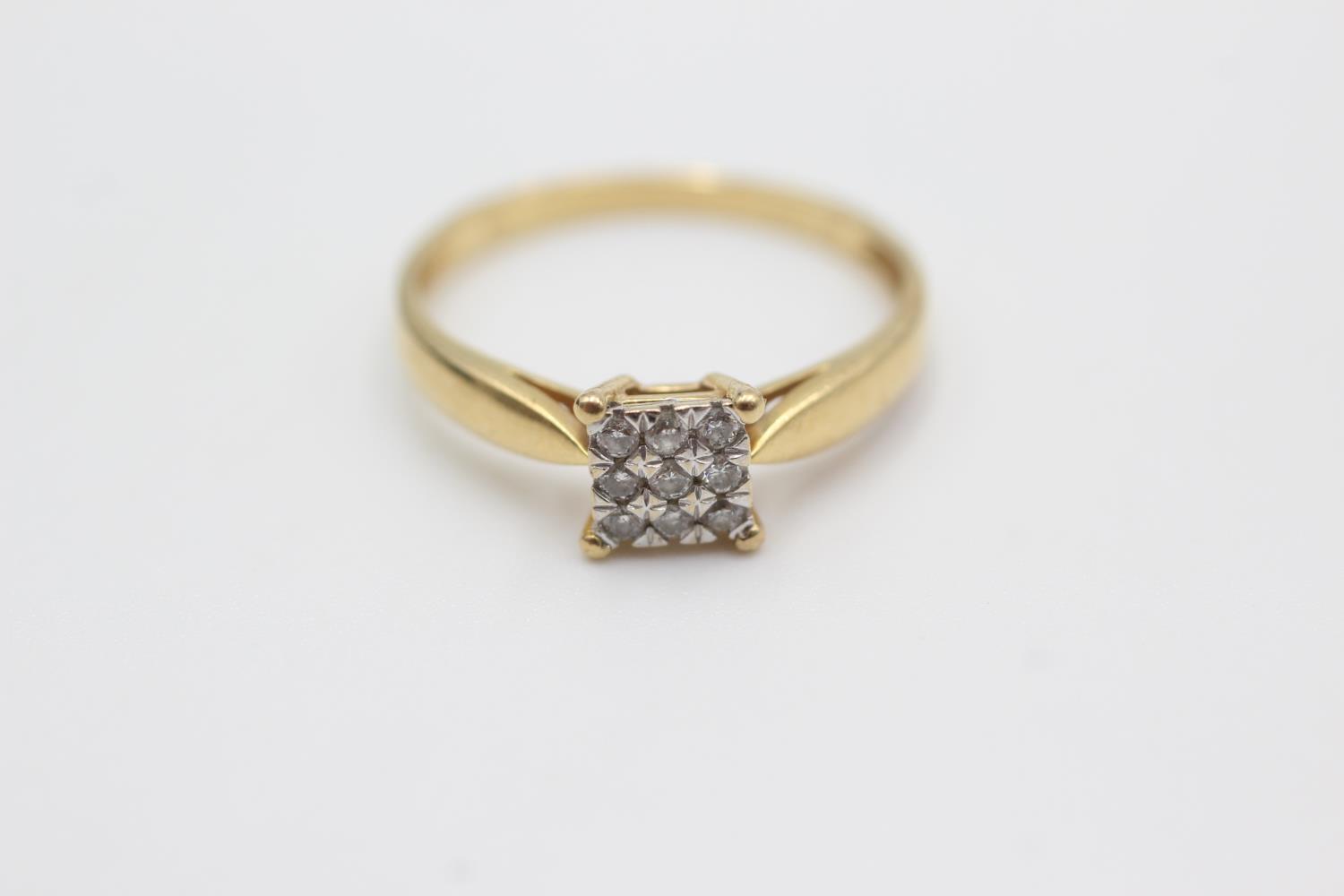 18ct gold diamond pave set ring (2.2g) Size O