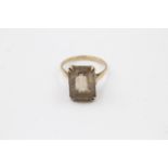 9ct gold vintage smoky quartz cocktail ring (3.8g) Size P