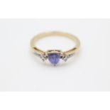 10ct gold tanzanite & diamond split shoulders dress ring (2.4g) Size S