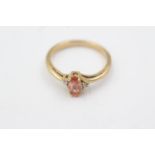 9ct gold pink sapphire & diamond three stone dress ring (2.2g) Size N