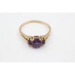 9ct gold amethyst fronted ring (3g) Size V