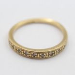 18ct gold diamond ten stone ring (2.8g) Size O