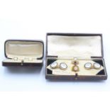 9ct gold antique mother of pearl dress set (10.1g)