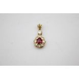 18ct gold ruby & diamond cluster pendant (2.2g)