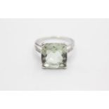 9ct white gold green gemstone & diamond cocktail ring (4.2g) Size Q