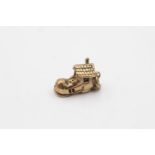9ct gold vintage family in shoe house articulated charm (2.5g)