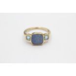 9ct gold vintage opal & blue gemstone three stone dress ring (2.8g) Size O