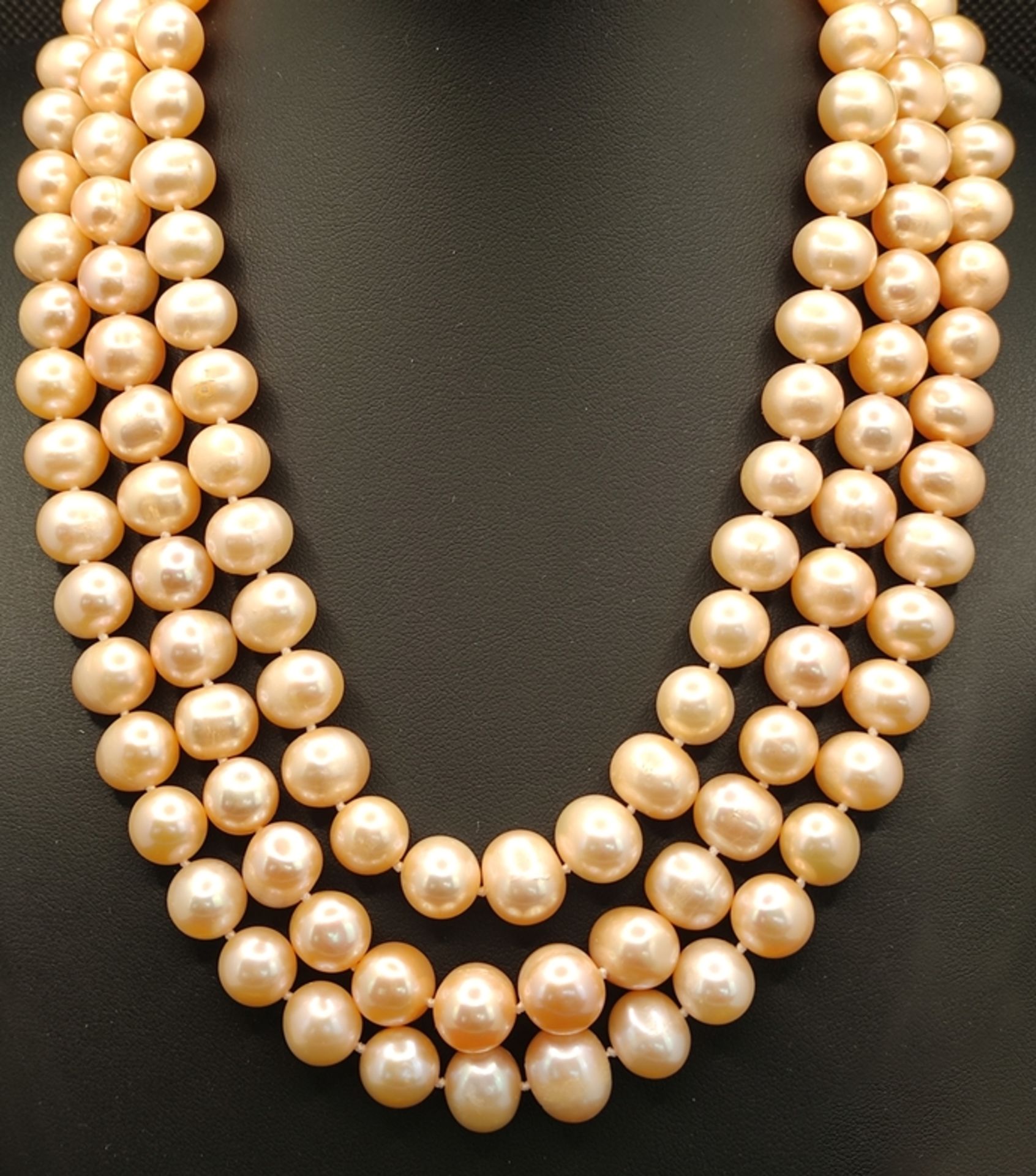 Perlenkette, Zuchtperlen, rosa Lüster, bestehend aus drei einzeln tragbaren Ketten, Durchmesser der - Bild 2 aus 2