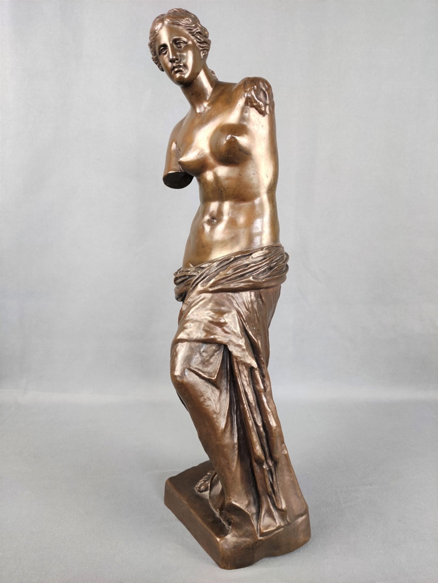 Französischer Künstler (19. Jahrhundert) "Venus von Milo", Bronzeplastik nach dem griechischen Orig - Bild 2 aus 5