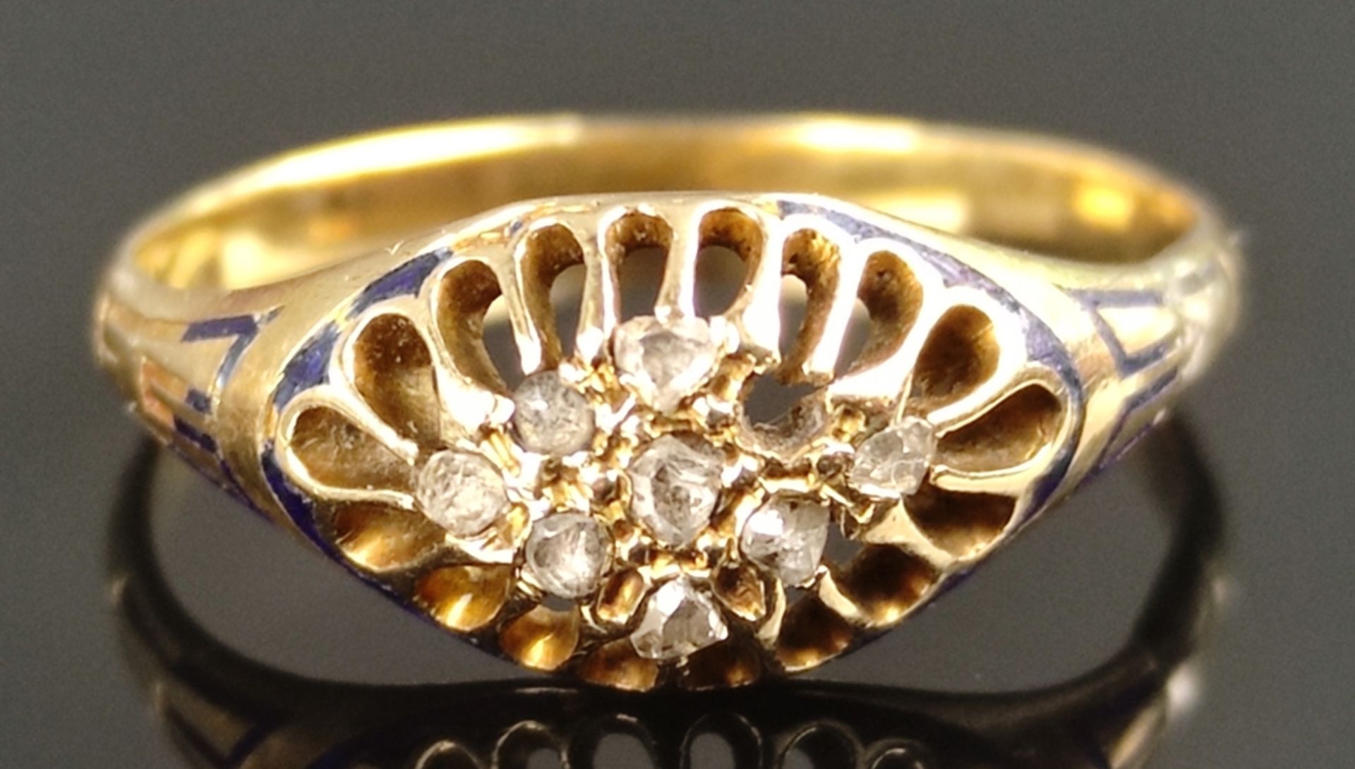 Antique ring, center widened ring band with 8 small diamonds (one missing) decorated with blue enam - Image 2 of 2