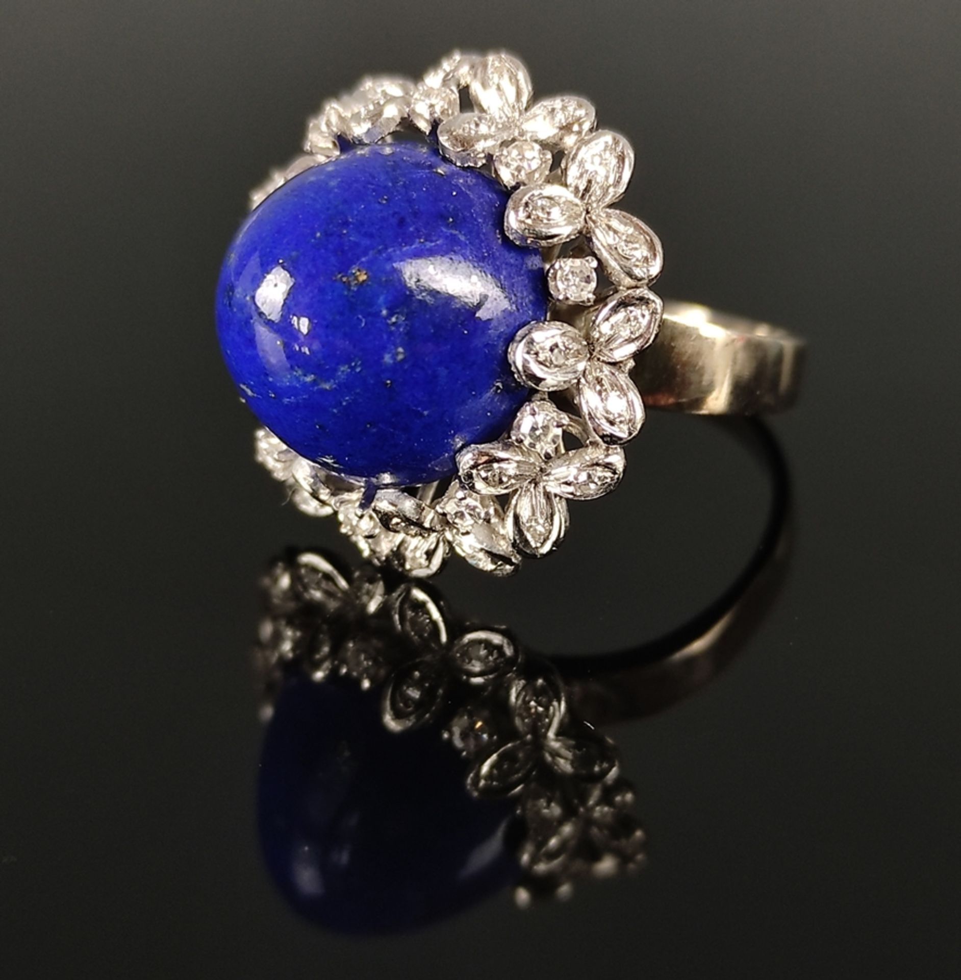 Lapis lazuli diamond ring, cone-shaped lapis lazuli set by 40 brilliant-cut diamonds as a flower wr