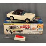 Radicon Mercedes Benz 230SL, Modern Toys, Japan, Blech, in Originalkarton mit Fernbedienung, Funkti