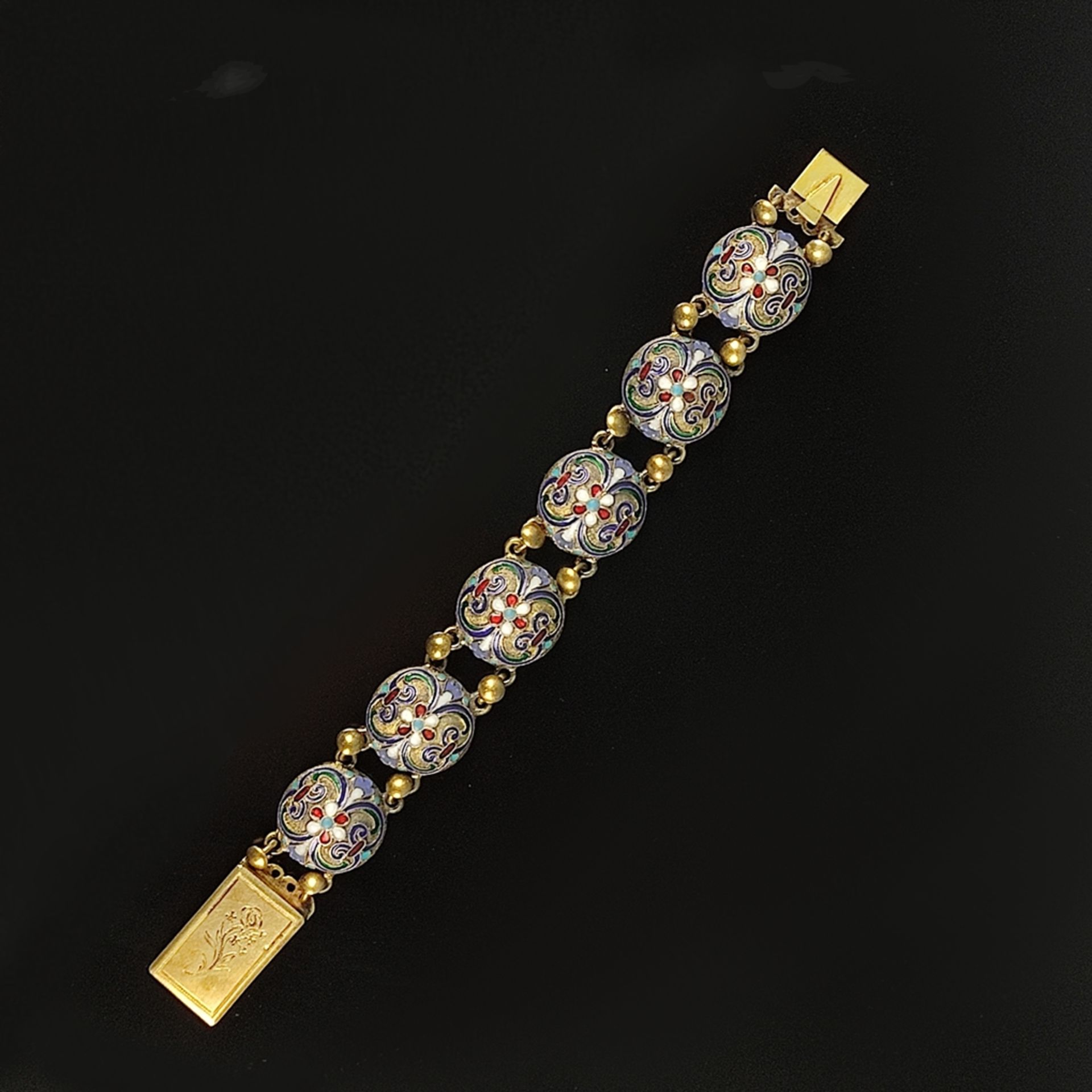 Emaille-Armband, halbrunde Elemente mit floralen Motiven verziert, Russland, St. Petersburg, Monogr