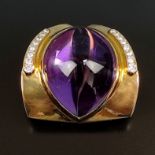 Design Amethyst-Anhänger, Sven Boltenstern, Wien, 750/18K Gelbgold, Wiener Feingehaltspunze Elefant