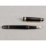 Montblanc Füller, schwarz, Feder 585/14K Gold, Länge 14cm