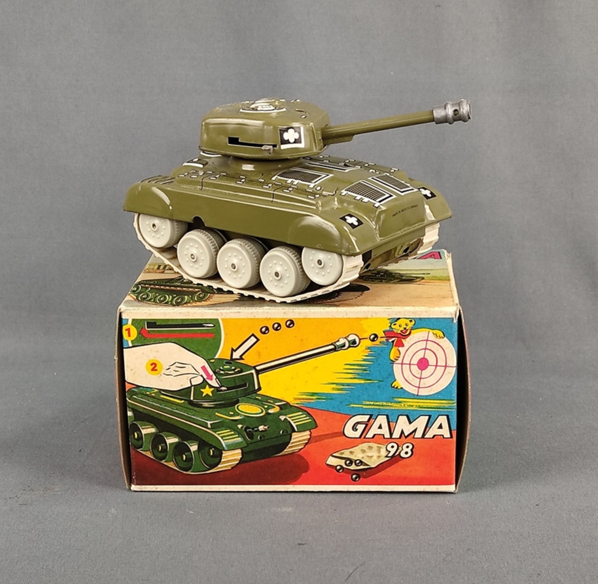 Gama, Medium Tank M98, in Originalkarton mit Schlüssel und Kugeln