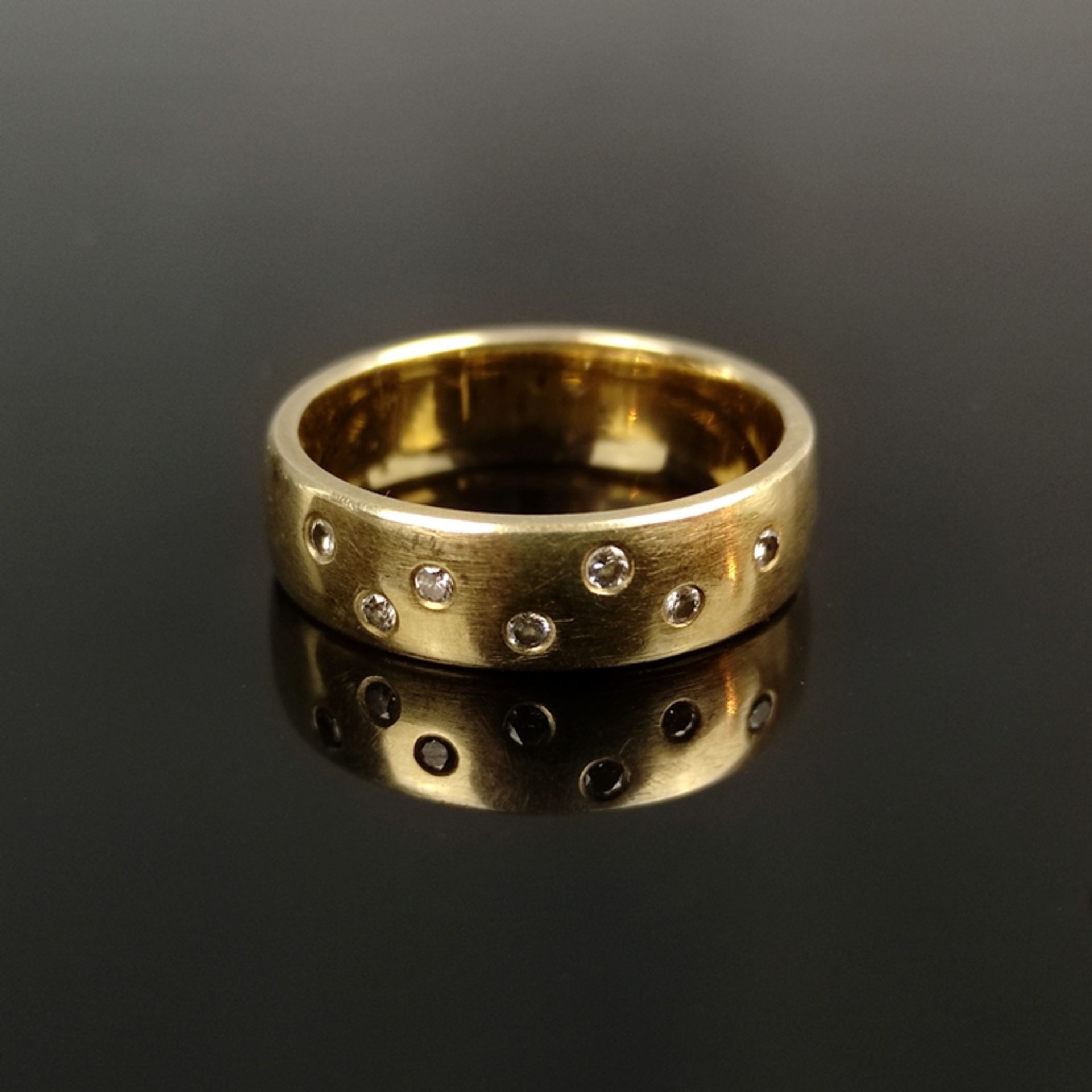 Bandring, 585/14K Gelbgold, 6,8g, besetzt mit 7 Zirkonia, Ringgröße 56 - Bild 2 aus 2