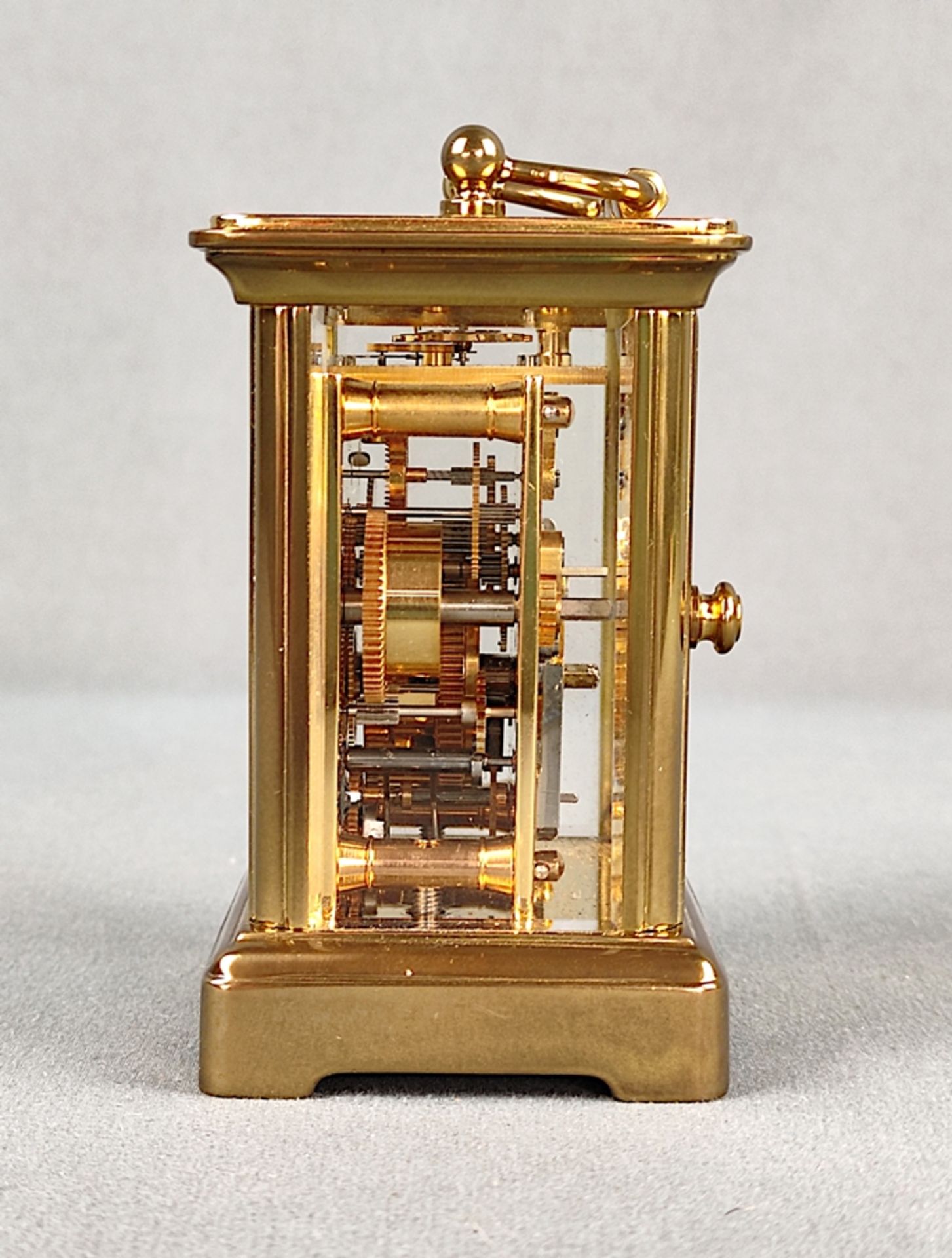 Reisewecker, Miniatur-Reiseuhr, Matthew Norman, Ref. 1760, Messing vergoldet, allseitig verglast, w - Bild 4 aus 7