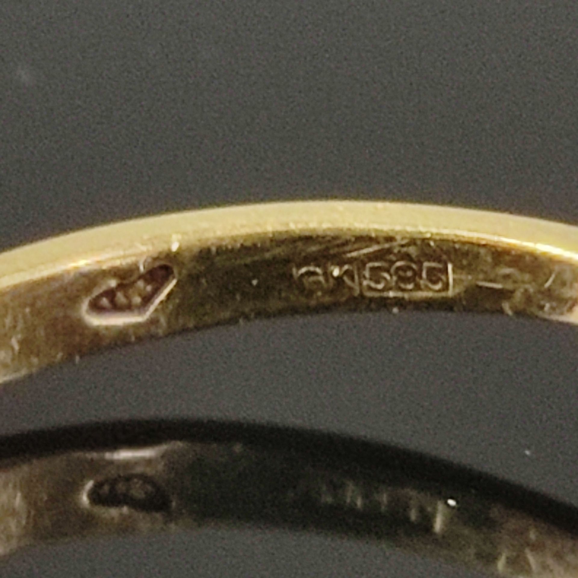Chrysopras-Goldring, 585/14K Gelbgold, 1,7g, besetzt mit einer polierten Chrysopras-Kugel von schön - Bild 3 aus 3