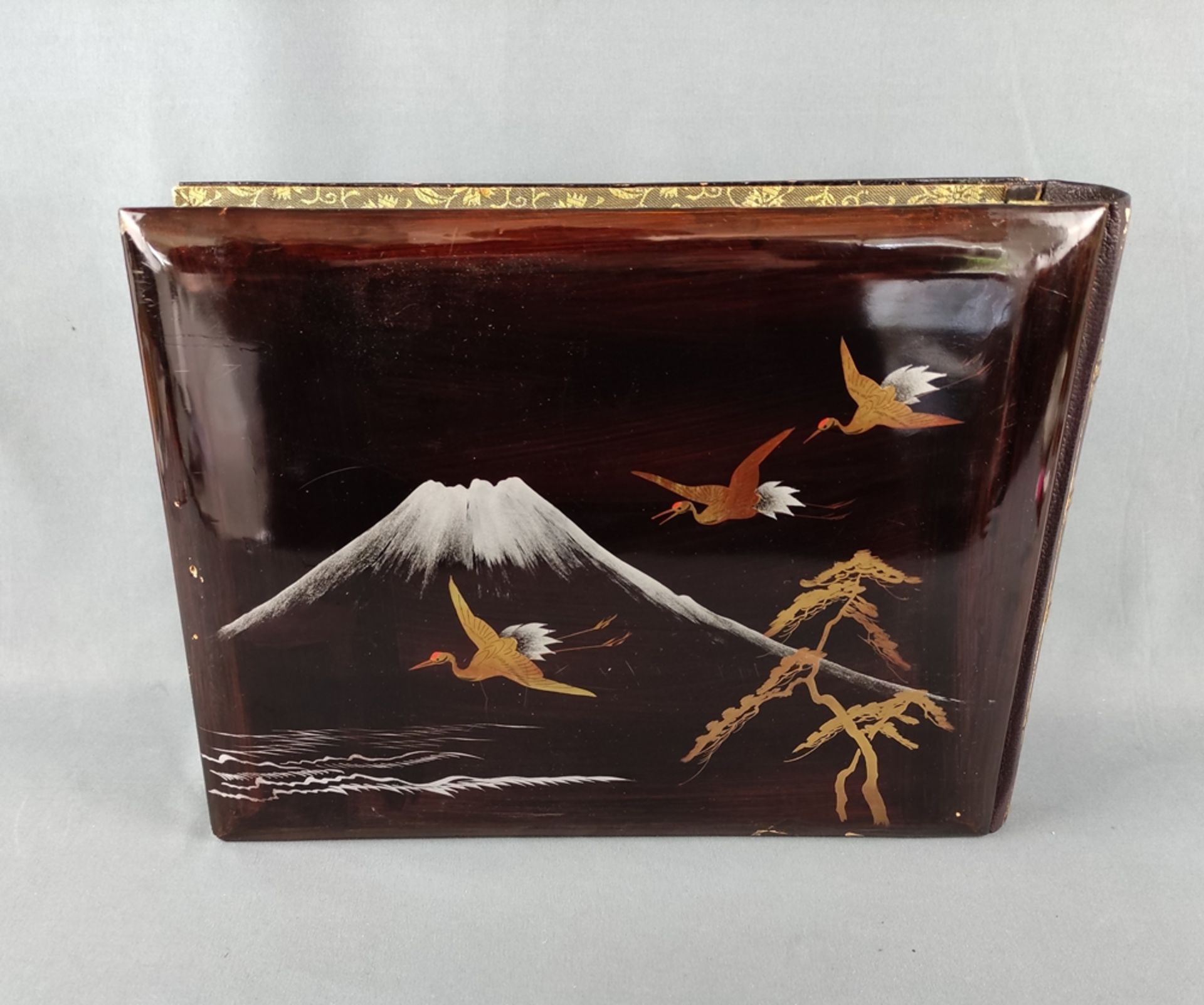 China, rare elaborate photo album, around 1900, black lacquer cover, cover decorated with dragons,  - Image 6 of 6