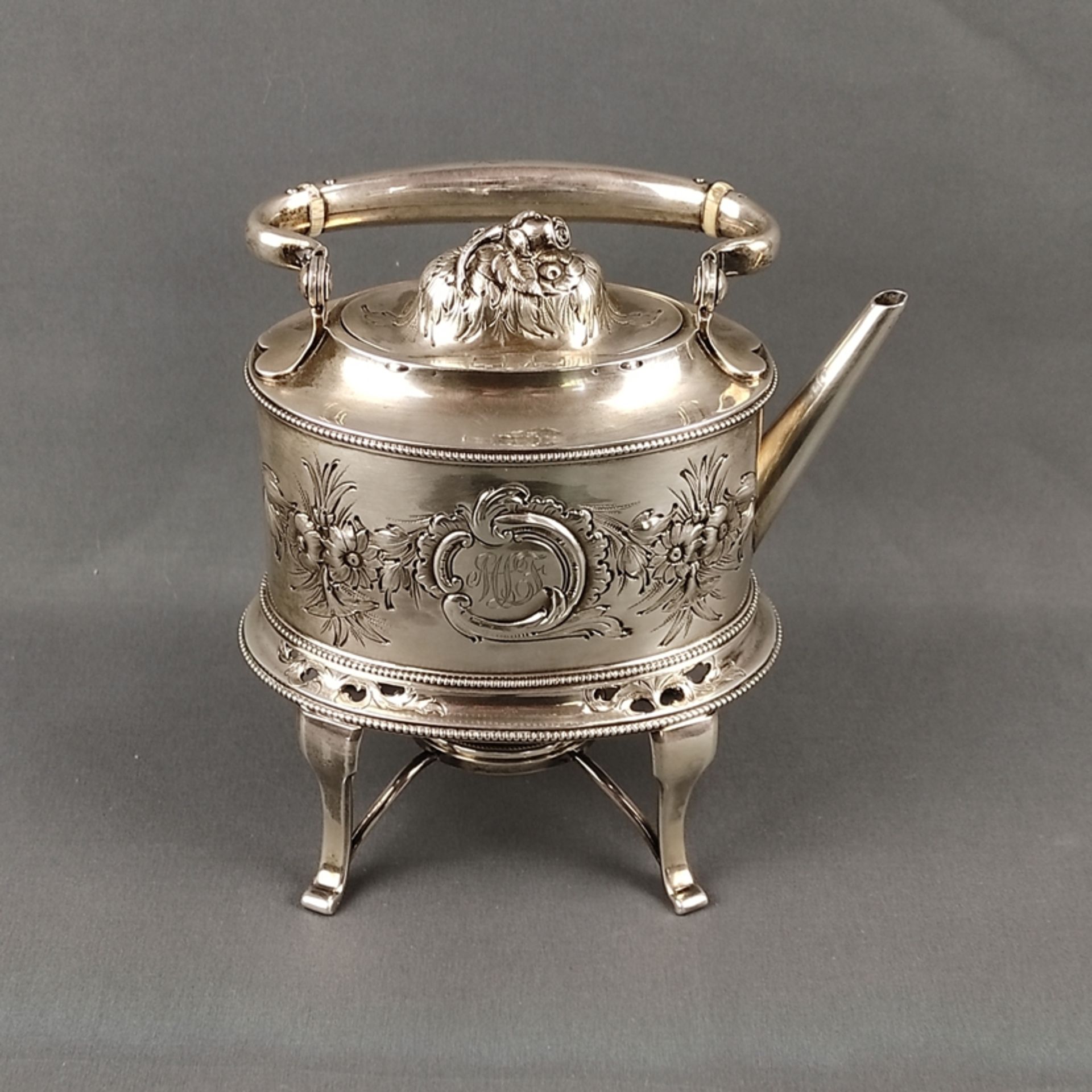 Tiffany & Co., 1856, John C. Moore & Son, teapot with rechaud, with floral decoration and fully scu - Image 2 of 4