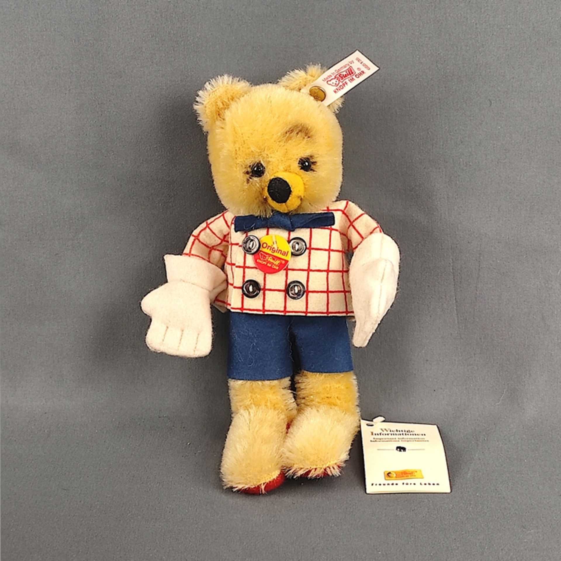 Steiff "Breuni-Bear", 655135, Ex. 70/1500,1995, length 20cm, with button, sign and flag, in origina - Image 2 of 4
