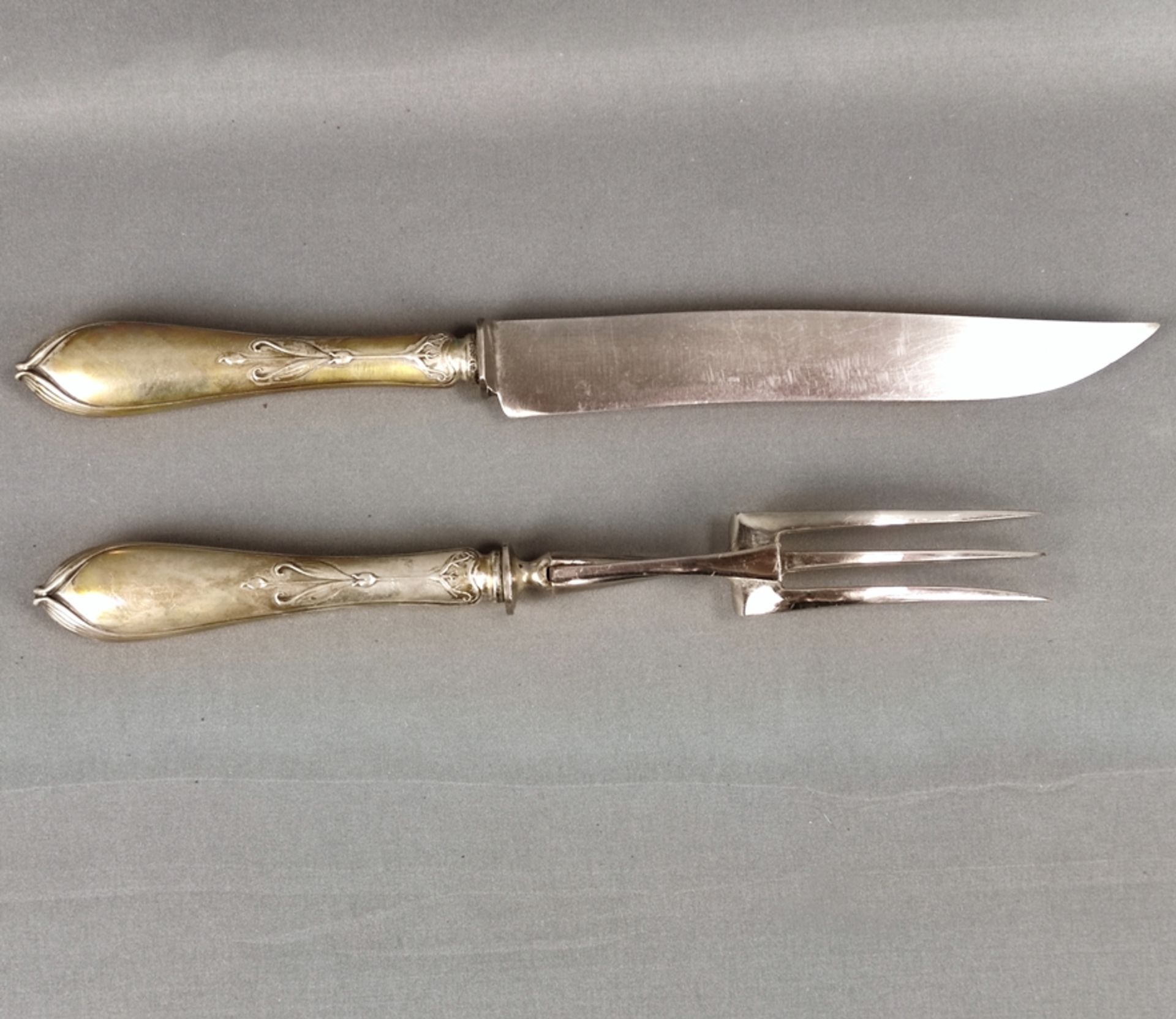 Presentation cutlery, silver 800, Koch and Bergfeld, Germany, Art Nouveau circa 1900, each with flo - Image 3 of 5
