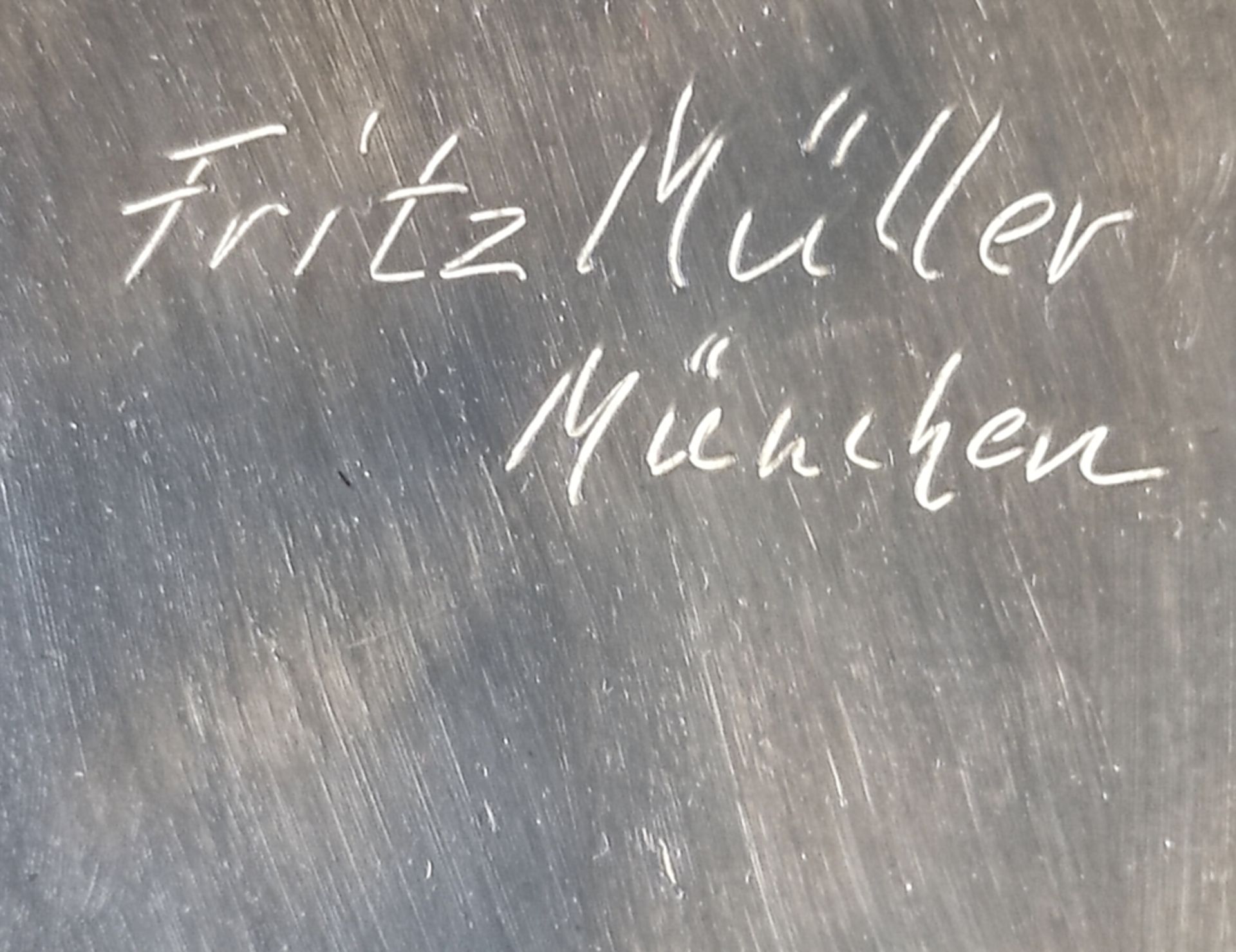 Müller, Fritz (1913-1972 Munich) "Schnapstrinkender Mann mit Bart", oil on panel, signed on upper l - Image 3 of 4