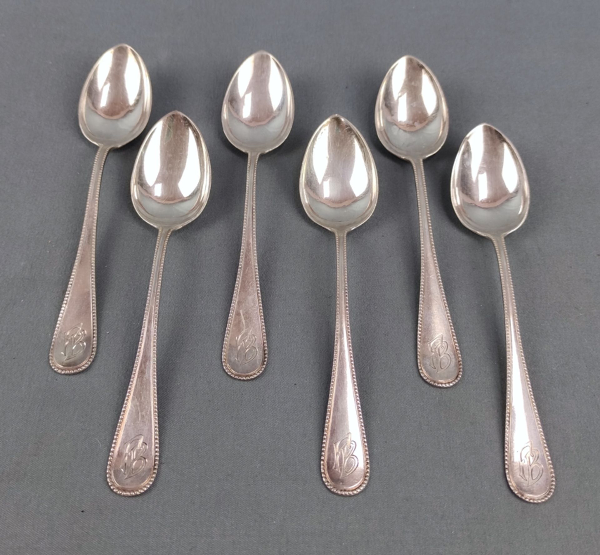 6 coffee spoons, monogrammed "FB", dated 1921, and inscribed "A. und W. Junge", silver 800, in case - Image 2 of 3