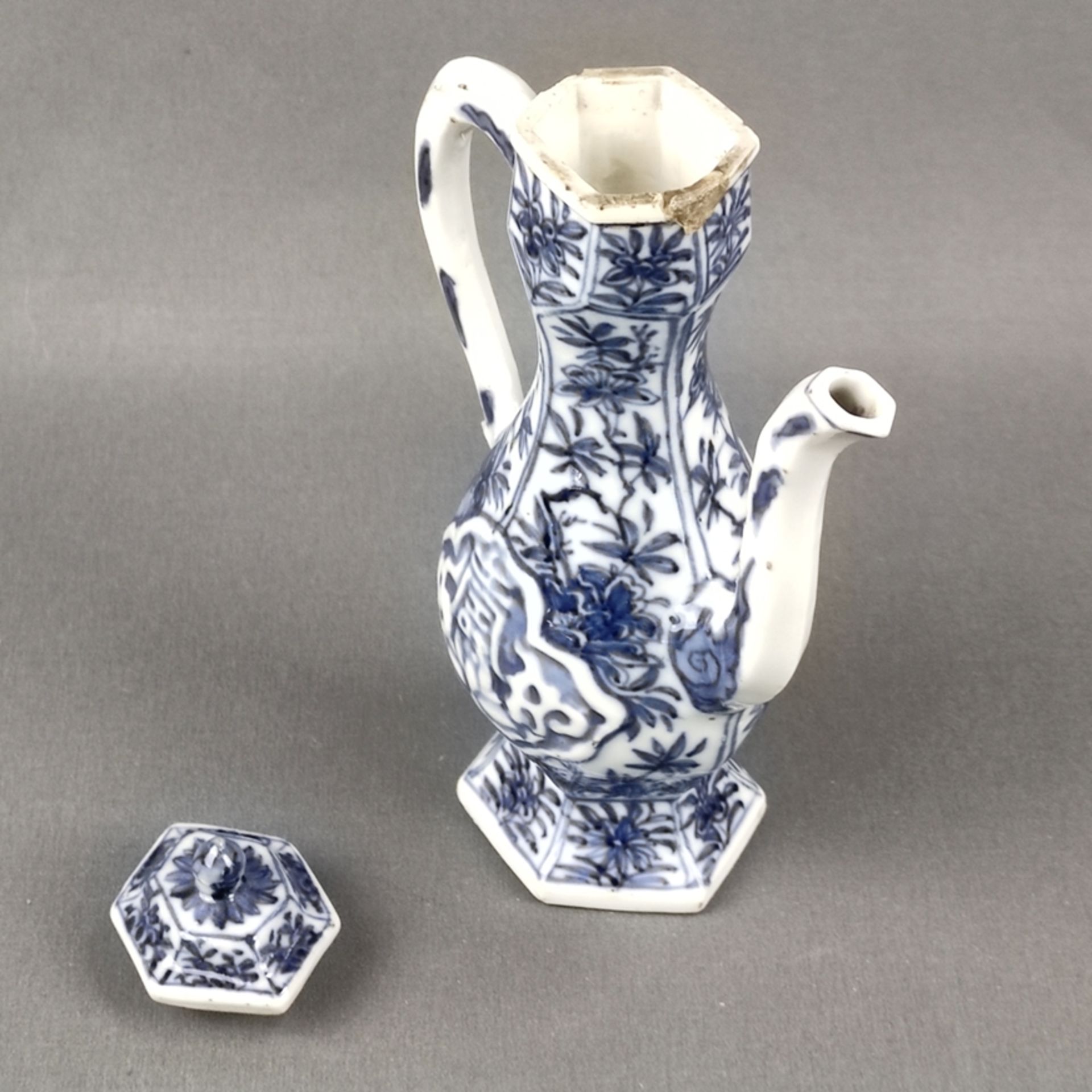 An underglazed blue porcelain jug, China, 18th/19th century, probably made for the Arabian market,  - Image 2 of 4