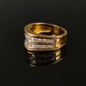 Brillant-Ring, 585/14K Gelb-/Weißgold (punziert), Gesamtgewicht 3g, mittig spitzzulaufend, besetzt