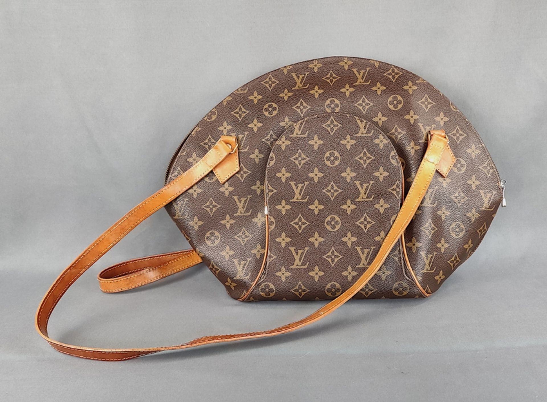 Vintage Handtasche Louis Vuitton "Ellipse GM", Frankreich, Paris, elliptische Form mit charakterist