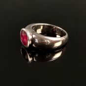 Rubin-Ring, Goldschmiedearbeit, Silber 925, 15g, mittig ovaler facettierter Rubin, reinheitsverbess