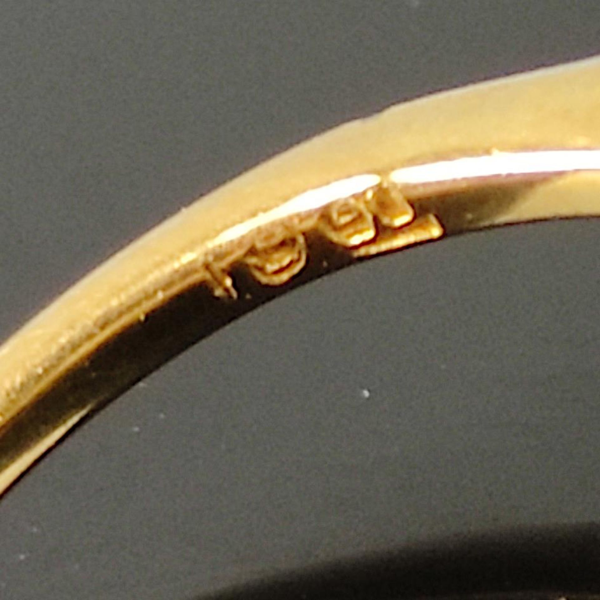 Art Déco Saphir-Brillant Ring, 750/18K Gelb-/Weißgold (getestet), Gesamtgewicht 2,2g, mittig rechte - Bild 3 aus 3