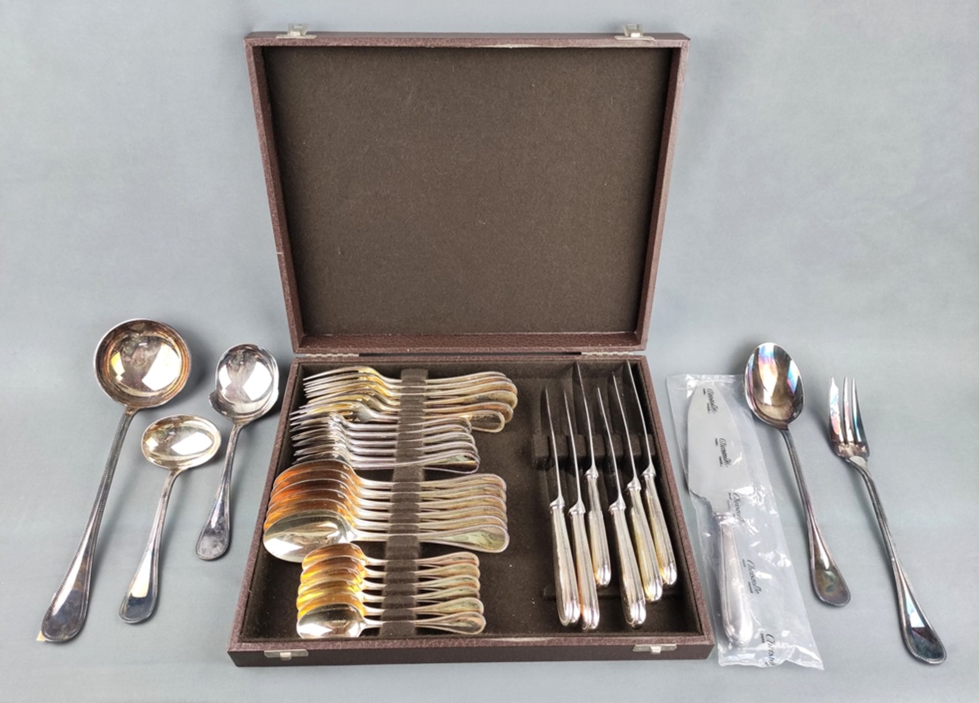 Table cutlery/ dinner cutlery, Christofle Paris, decor Perles, for 6 persons, silver plated, in ori