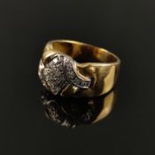 Brillant-Ring, 750/18K Gelbgold (punziert und getestet), 5,65g, Ringschiene zur Mitte hin verbreite