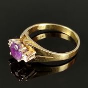 Amethyst-Ring, 585/14K Gelbgold (punziert), Gesamtgewicht 3,36g, mittig runder Amethyst, Durchmesse