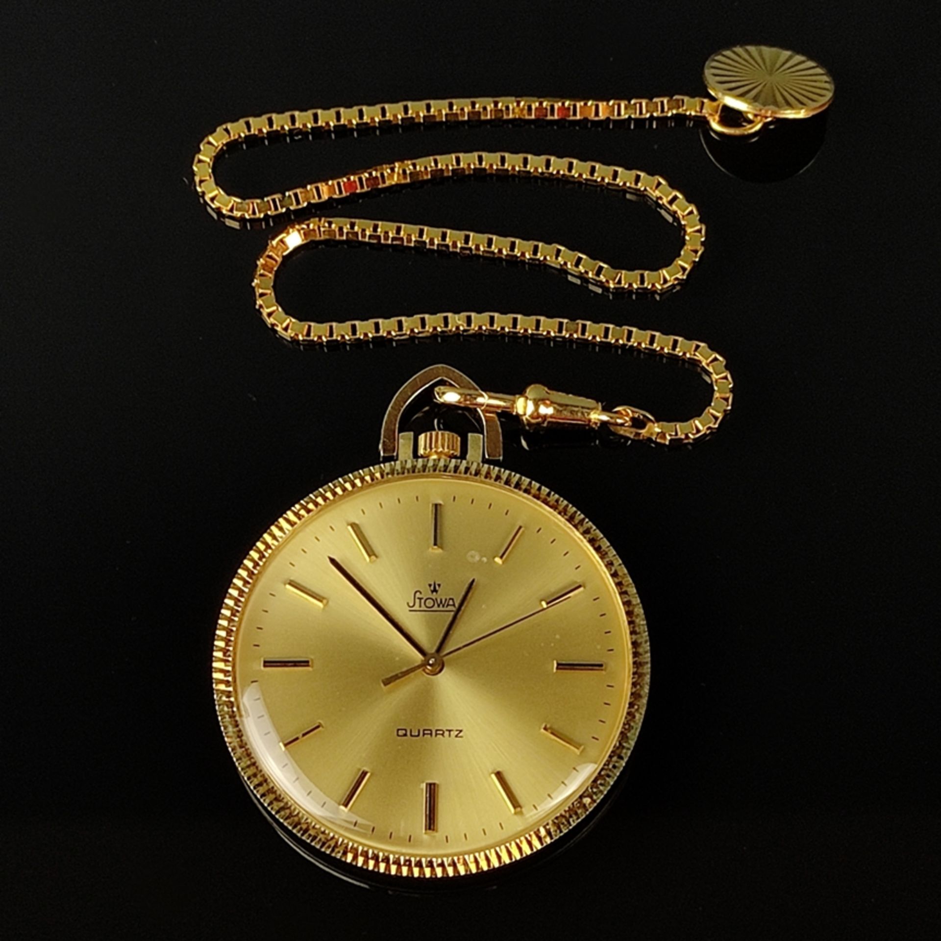 Moderne Taschenuhr, 585/14K Gelbgold, Stowa Quartz, an Uhrenkette 585/14K Gelbgold, Gesamtgewicht 3