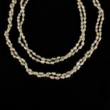 Biwa pearl necklace, white gold, total weight 15.4g, noble 2-row Biwa pearl necklace with slightly 