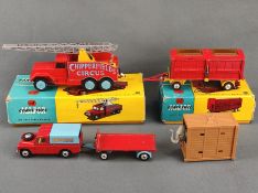 Corgi Toys, Chipperfield Circus, 3 Teile, bestehend aus Crane Truck (1121) in Originalverpackung, A