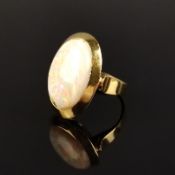 Opal gold ring, 585/14K yellow gold (hallmarked), total weight 5.33g, large opal cabochon (18x12x3.