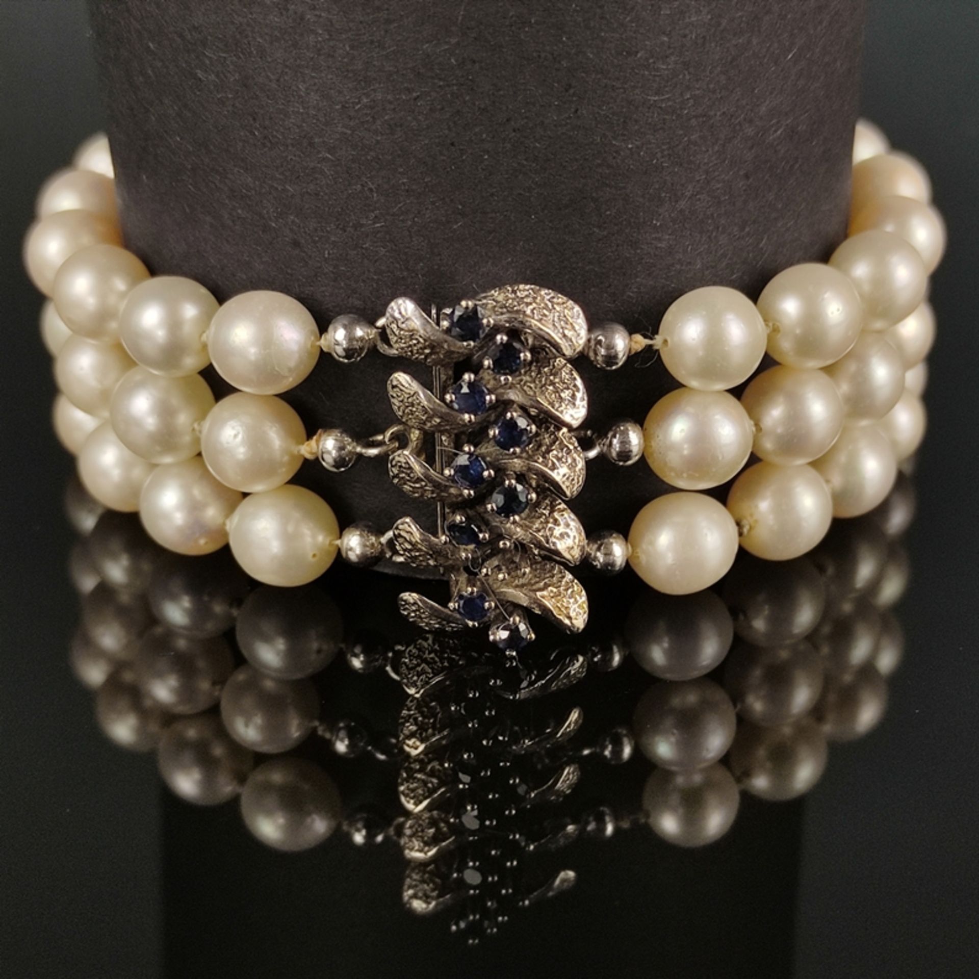Perlen-Armband mit Goldschließe, 585/14K Weißgold (punziert), Gesamtgewicht 48,2g, Schließe besetzt