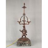 Bronzelampe "Faun", erste Hälfte 20. Jahrhundert, elektrisch, rechteckige Marmorplinthe, darüber ge