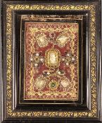 Klosterarbeit, Reliquien im Schaukasten, feine Arbeit mit Gold- und Silberdraht, 3 Reliquien von Sa