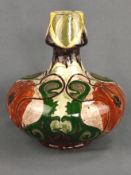 Vase, Fayence de Purmerende, niederländisch 1900-1920, gedrungene Form, bodenseitig beschriftet "NB