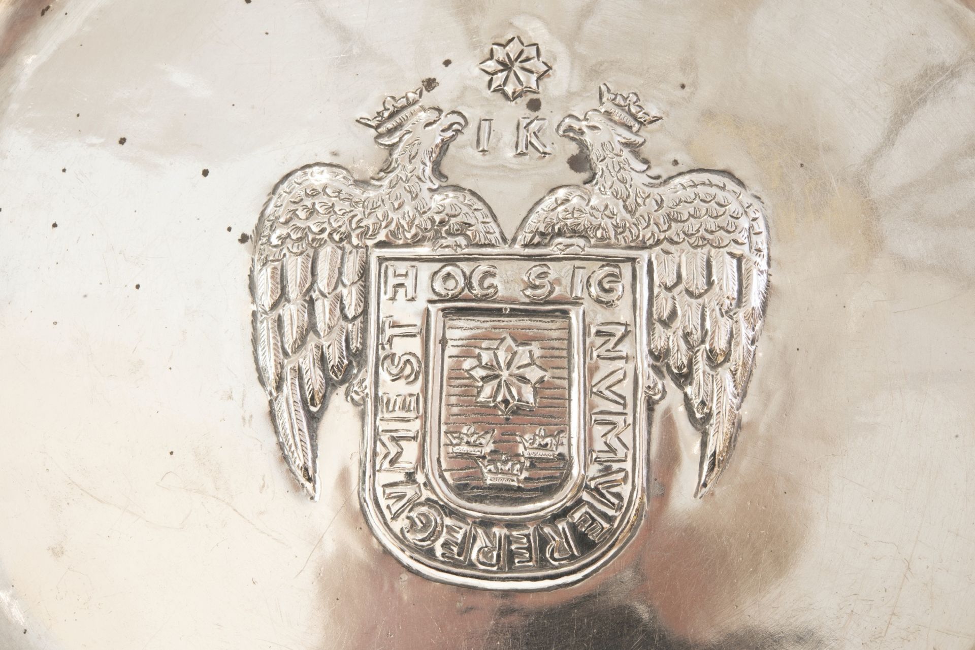 Silberner Wandteller mit Wappen der Stadt Lima | Silver Wall Plate with Coat of Arms of Lima City - Image 2 of 5