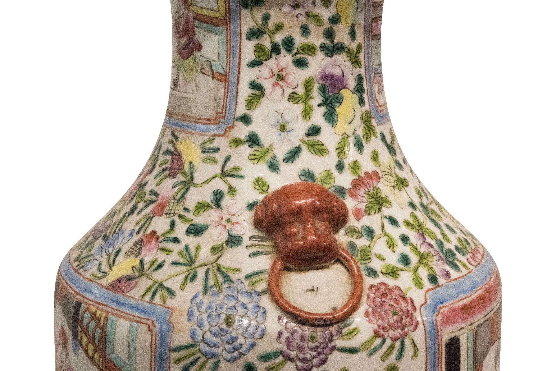 Eine Grosse Vase in Famille Rose | A Large Vase in Famille Rose - Image 5 of 5