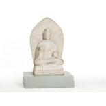 Großer Marmor Buddha Shakyamuni mit Mandorla, China, Qing Dynastie | Large Marble Buddha Shakyamuni
