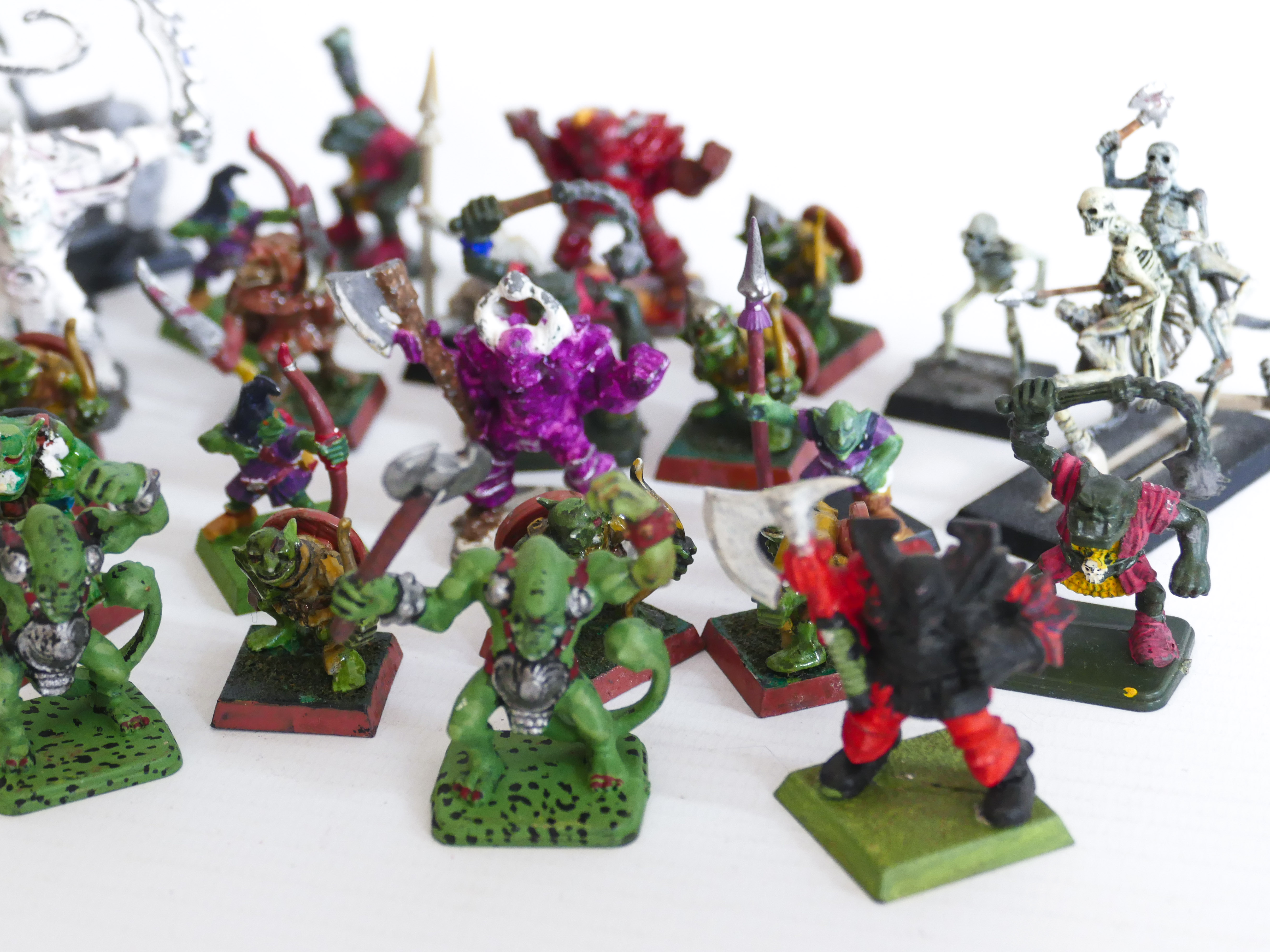 WARHAMMER FANTASY VINTAGE PLASTIC CHAOS ORC GOBLIN MINIATURES LOT. GAMES WORKSHOP. 1980's / 1990's - Image 4 of 5