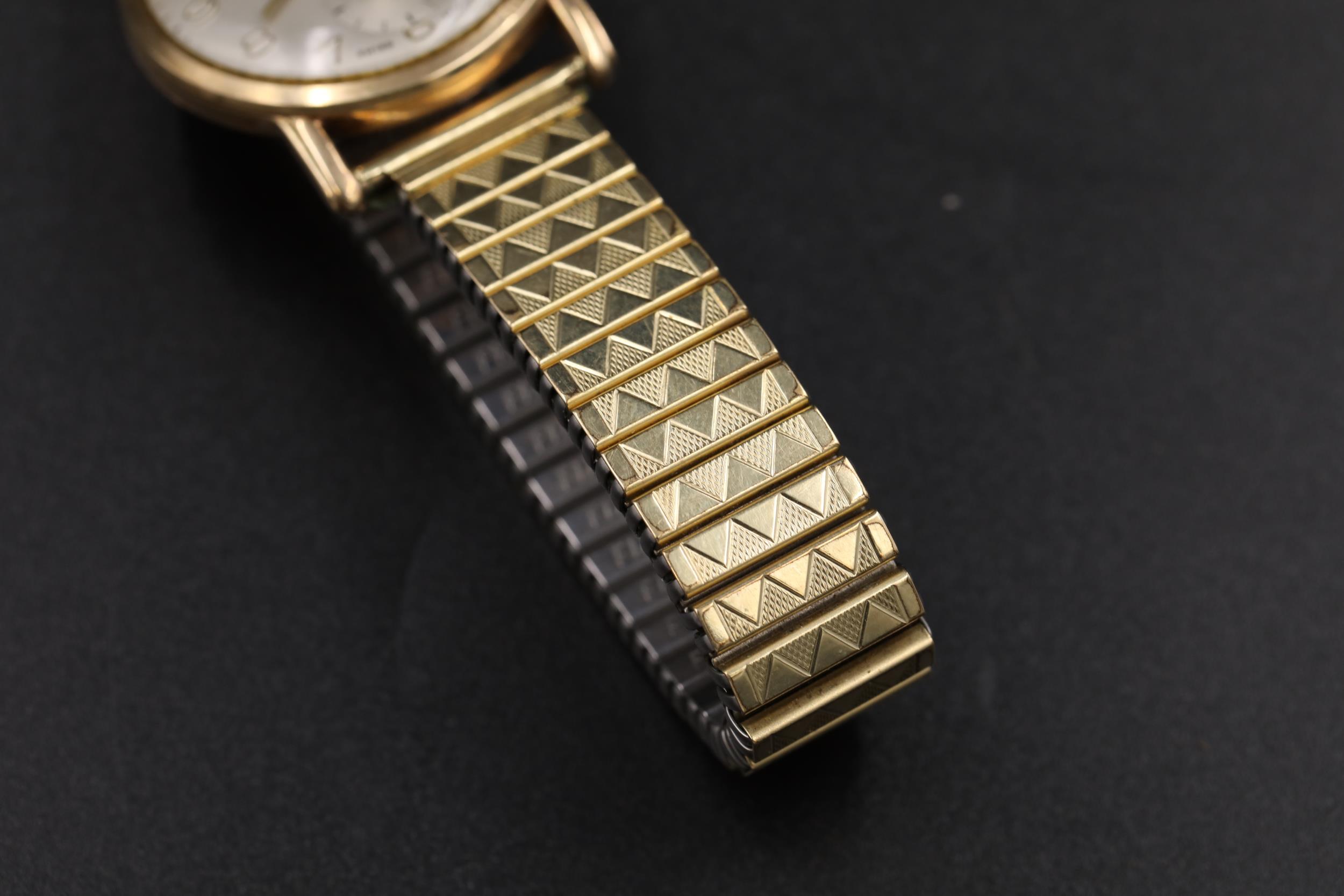 Men's 9ct gold watch circa 1952 Vintage Timor Perry, Birmingham. In working and clean condition. - Image 7 of 8